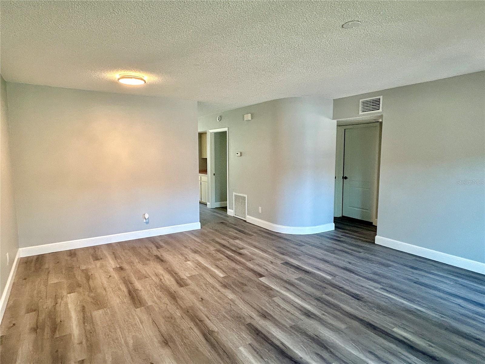 Image 7 of 57 For 2294 Belgian Lane 14