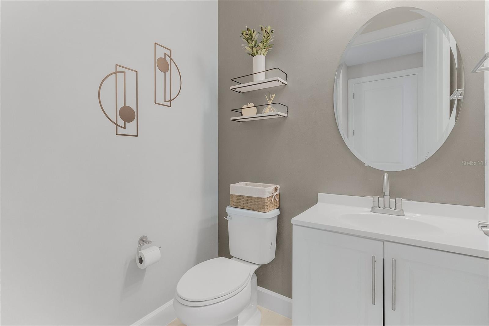 Image 12 of 36 For 42211 Edgewater Drive