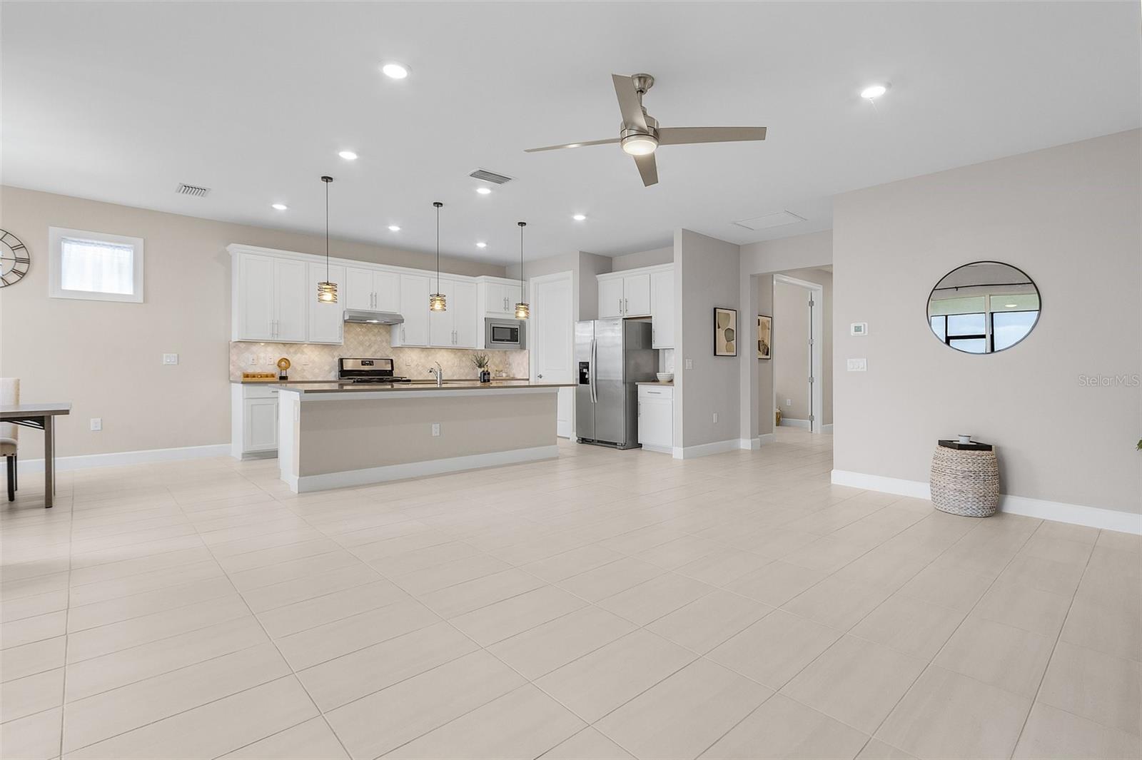 Image 7 of 36 For 42211 Edgewater Drive