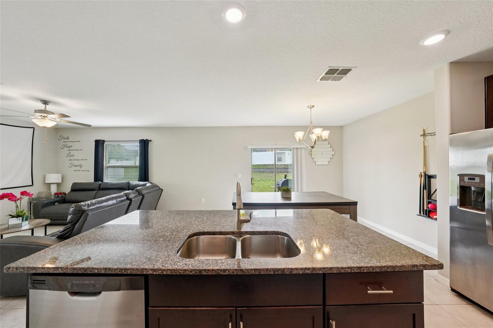 Image 6 of 18 For 14460 English Lavender Drive