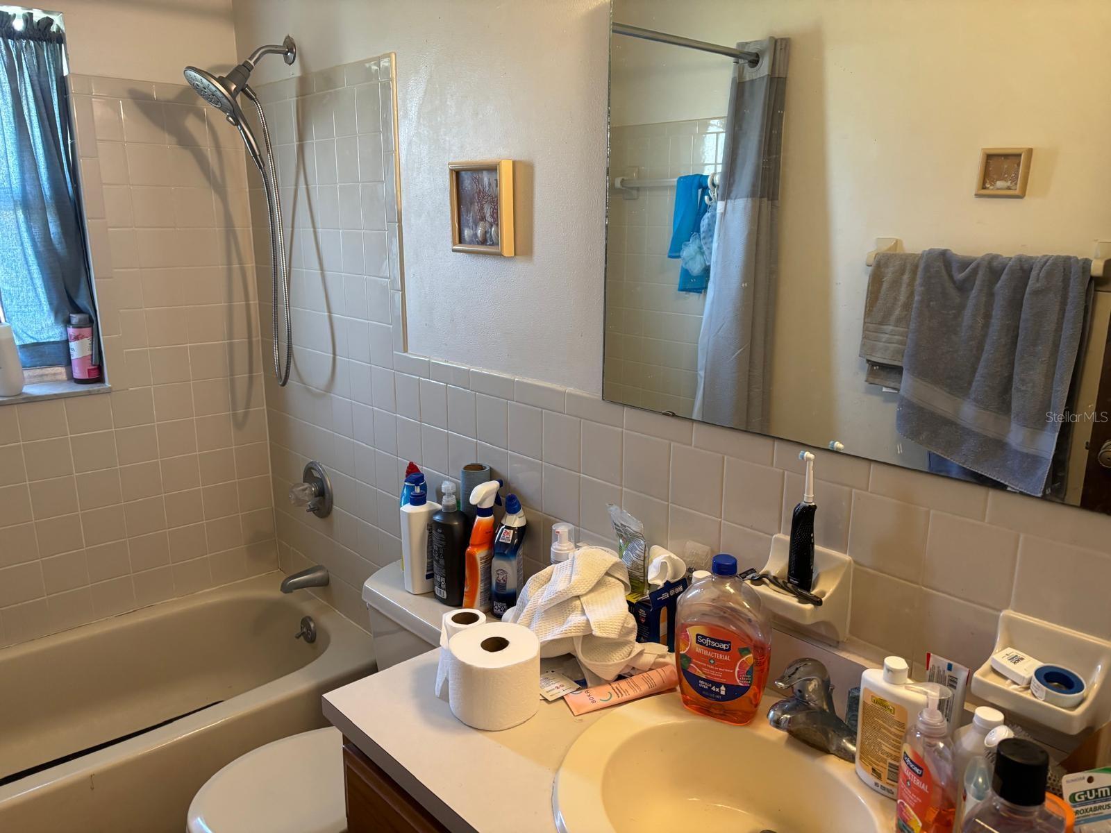 Image 11 of 22 For 970 Carolina Circle