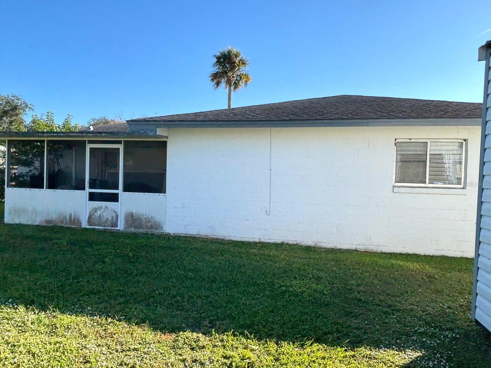 Image 5 of 22 For 970 Carolina Circle