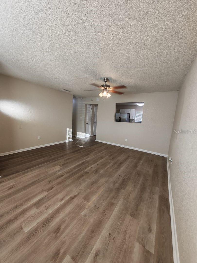 Image 3 of 12 For 1120 Union Street S