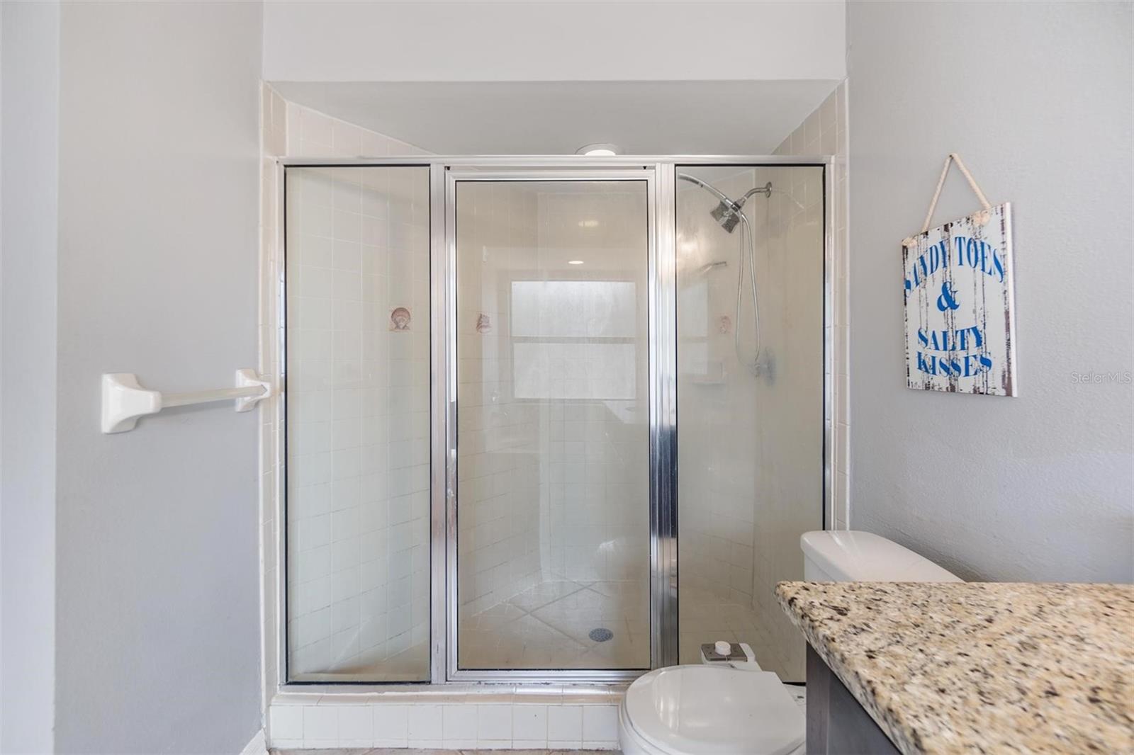 Image 12 of 39 For 23526 Pine Lake Street