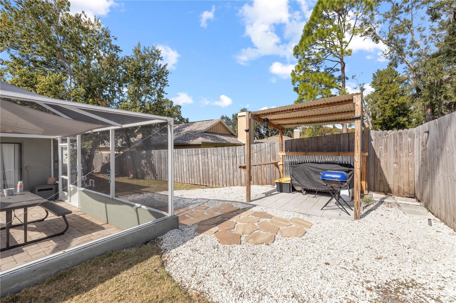 Image 23 of 39 For 23526 Pine Lake Street