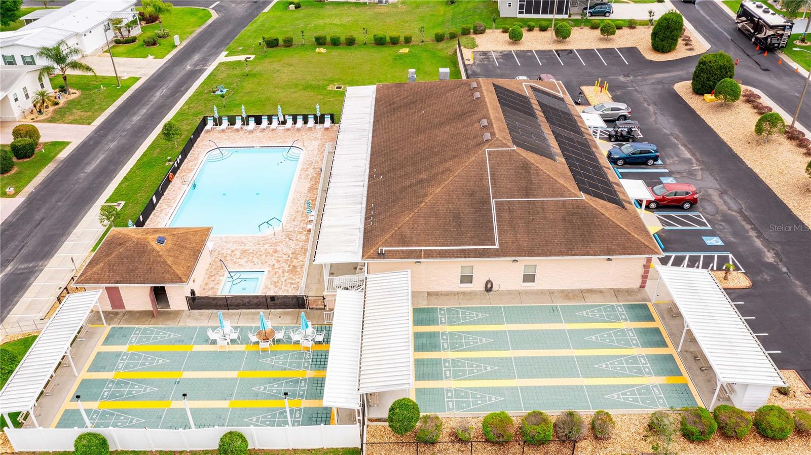 Image 43 of 43 For 37510 New Horizons Boulevard