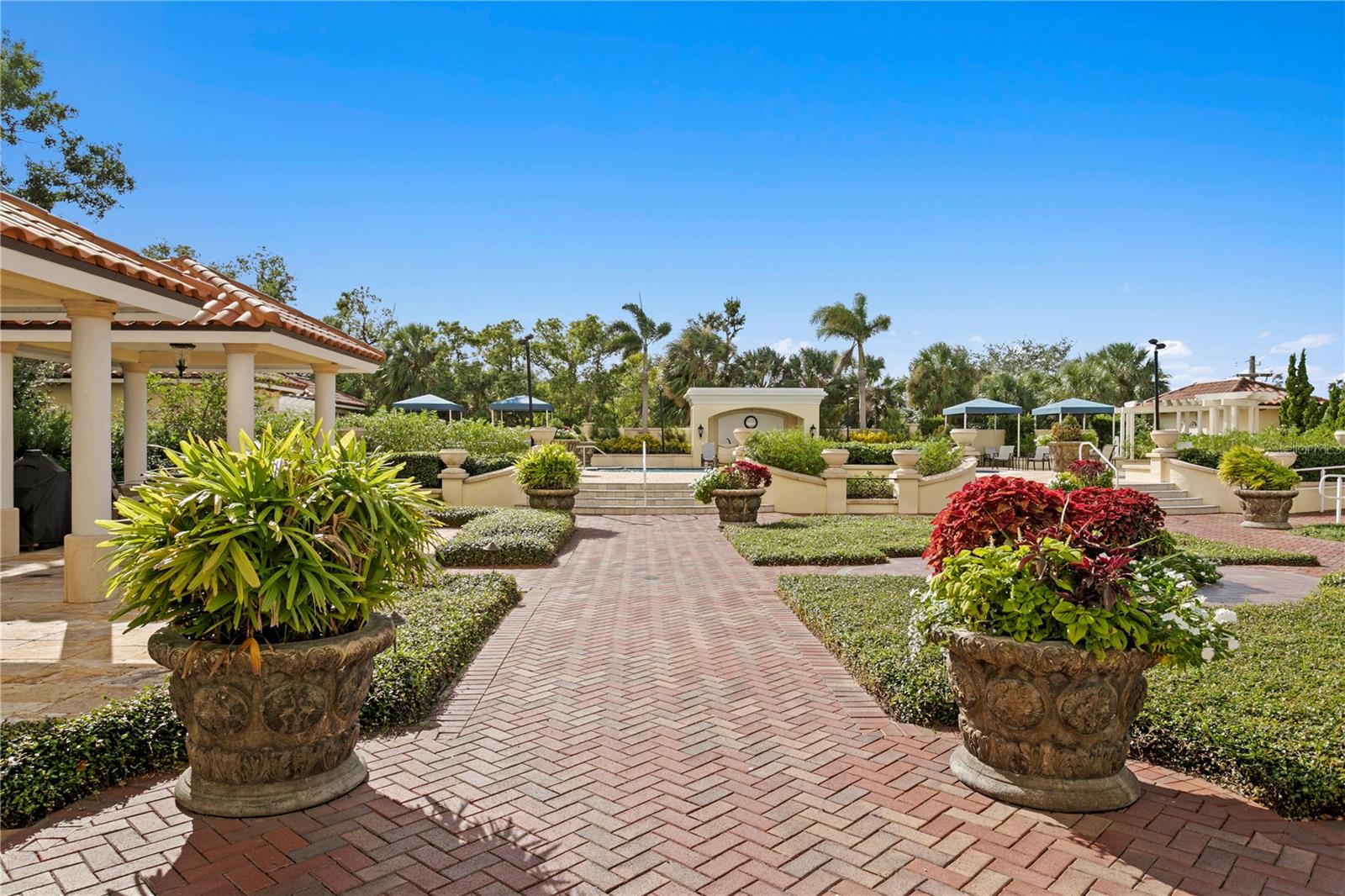 Image 60 of 82 For 4201 Bayshore Boulevard 1902