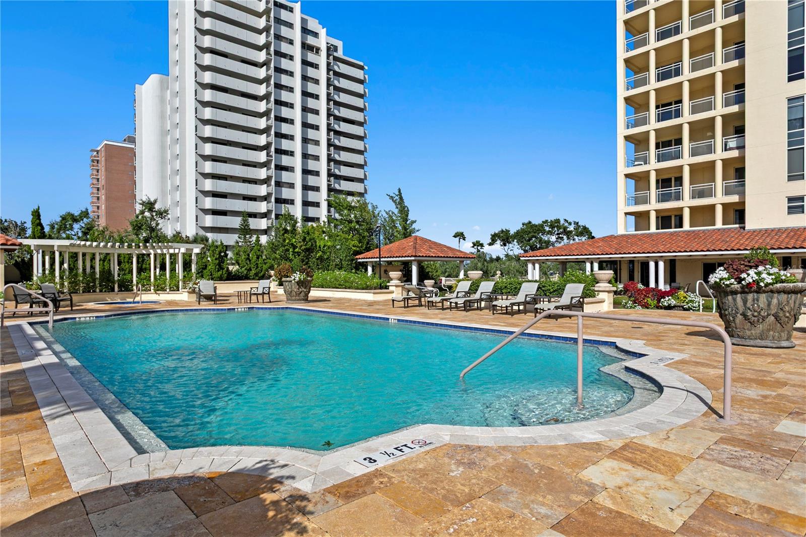 Image 62 of 82 For 4201 Bayshore Boulevard 1902