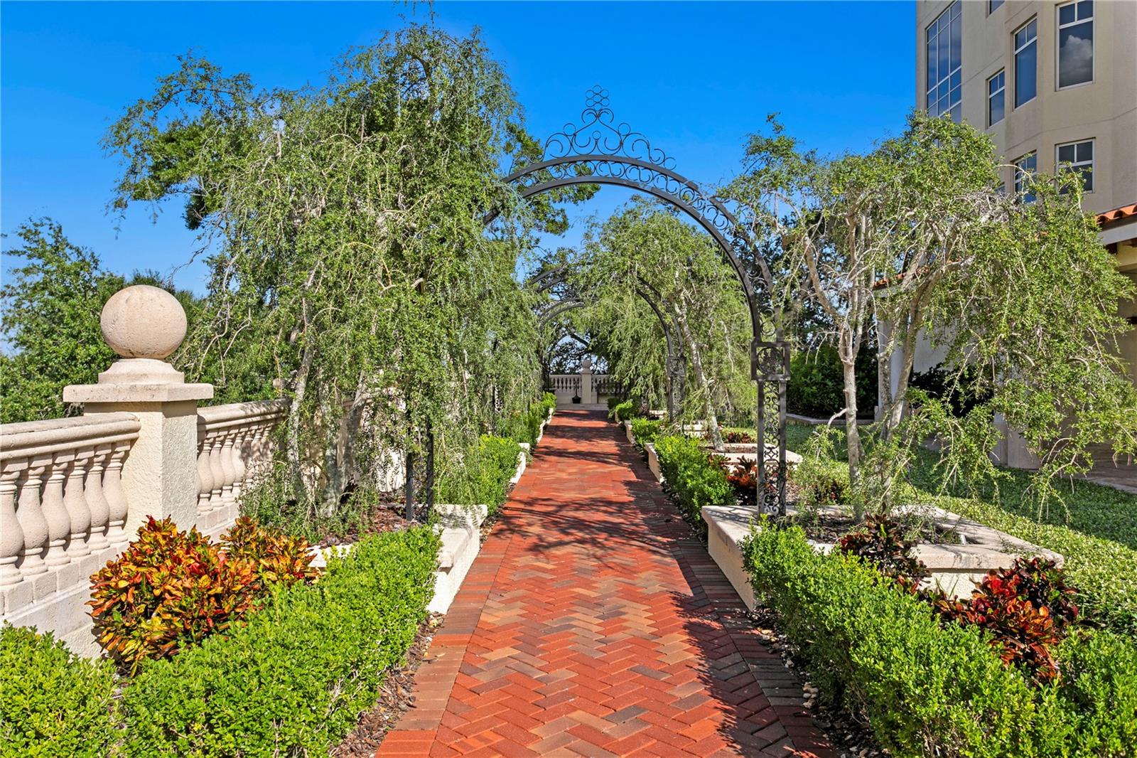 Image 64 of 82 For 4201 Bayshore Boulevard 1902