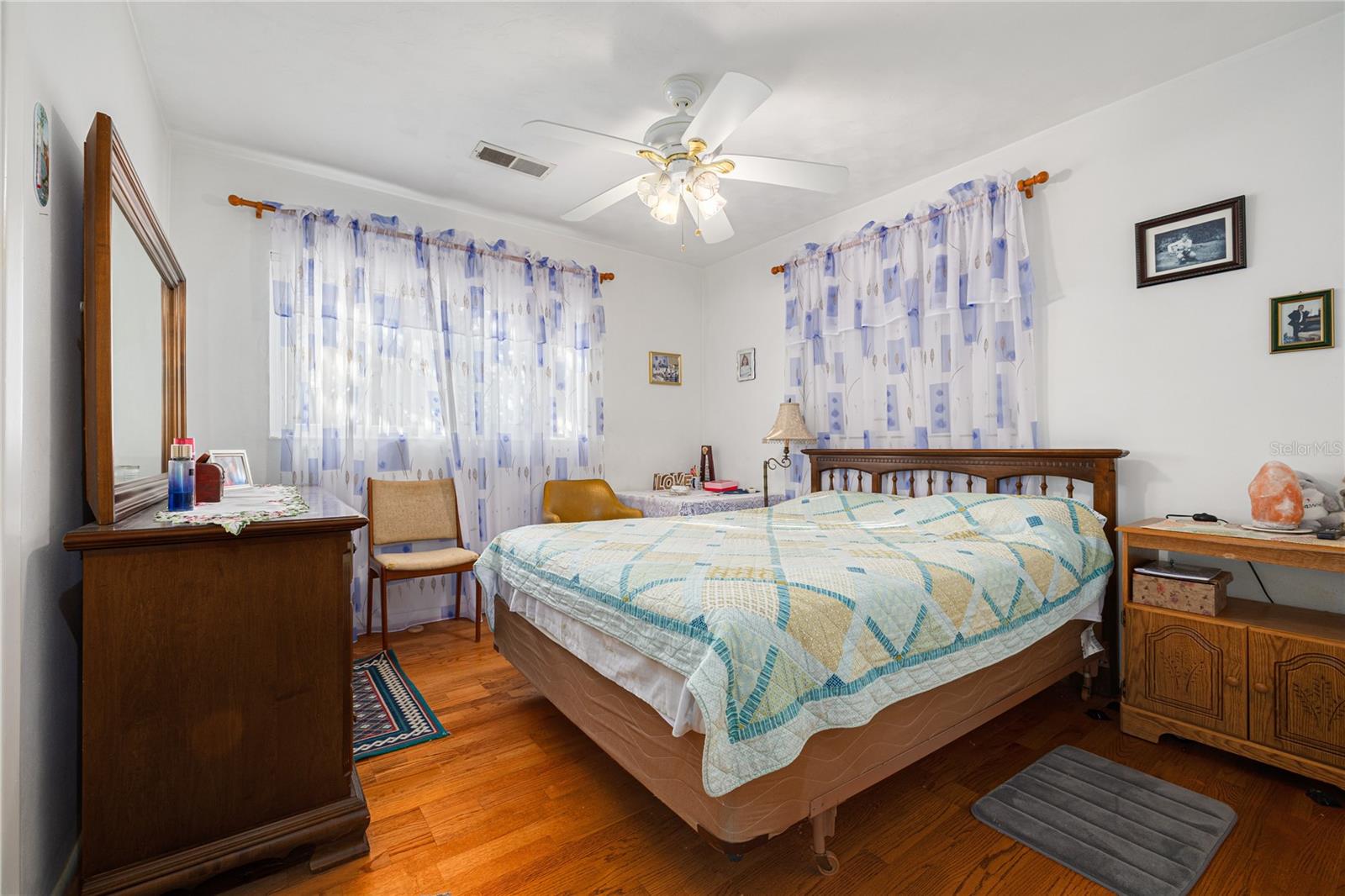 Image 18 of 28 For 1715 Jefferson Avenue