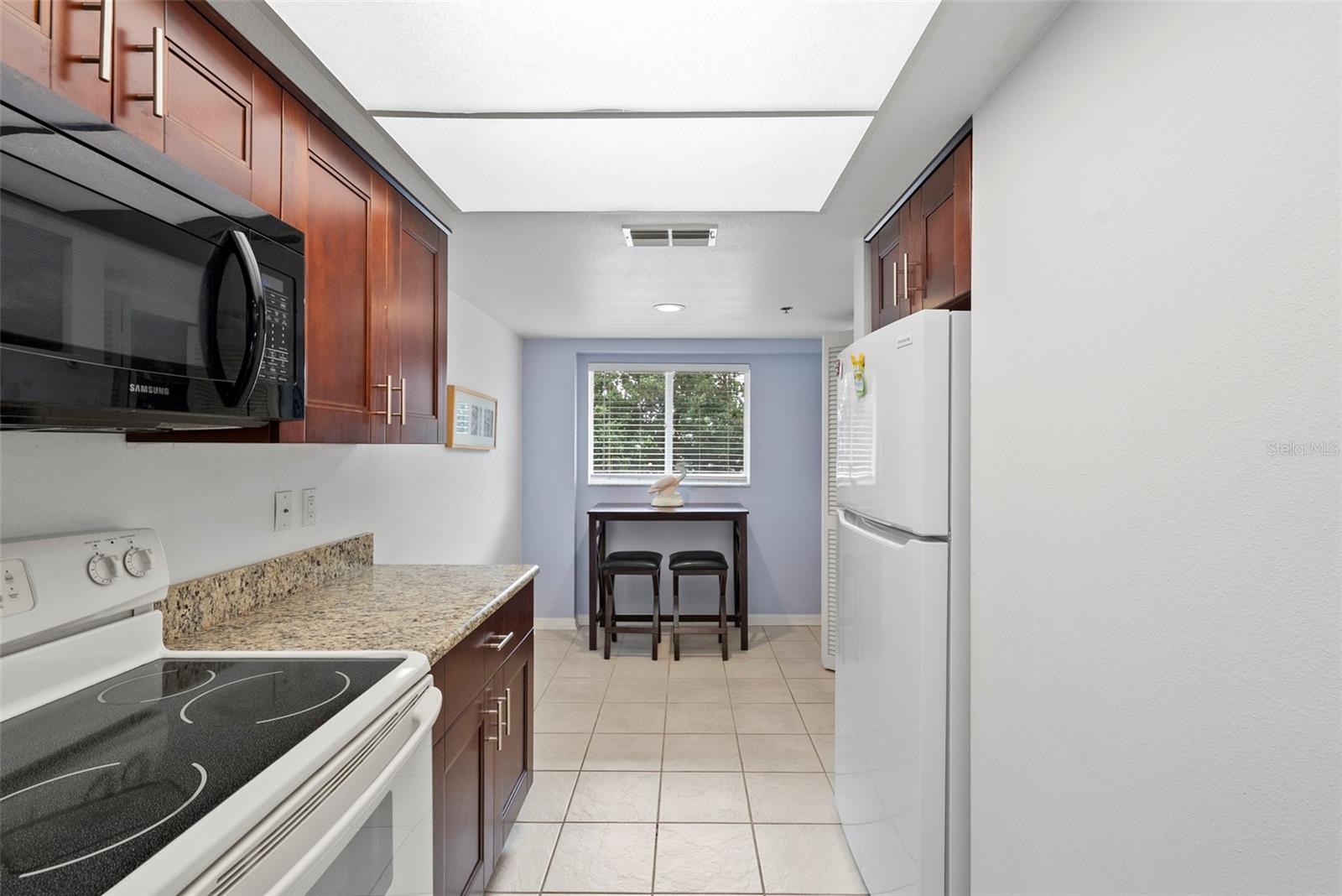 Image 15 of 67 For 9510 Harbor Greens Way 208