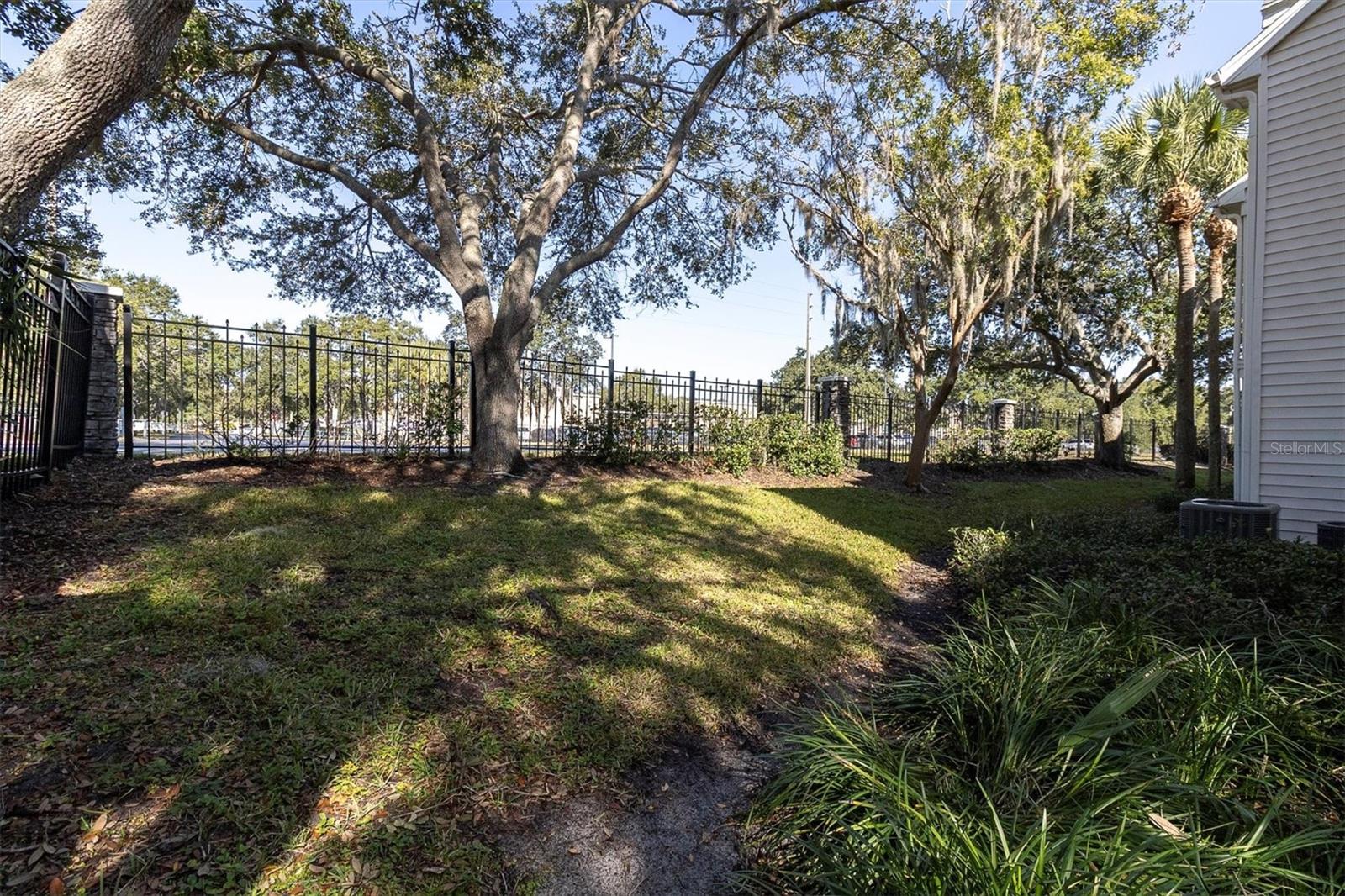 Image 5 of 26 For 3260 Haviland Court 102