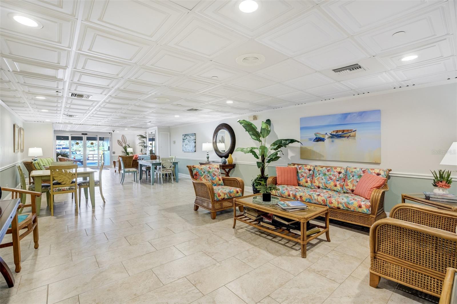 Image 27 of 30 For 100 Bluff View Drive 115c