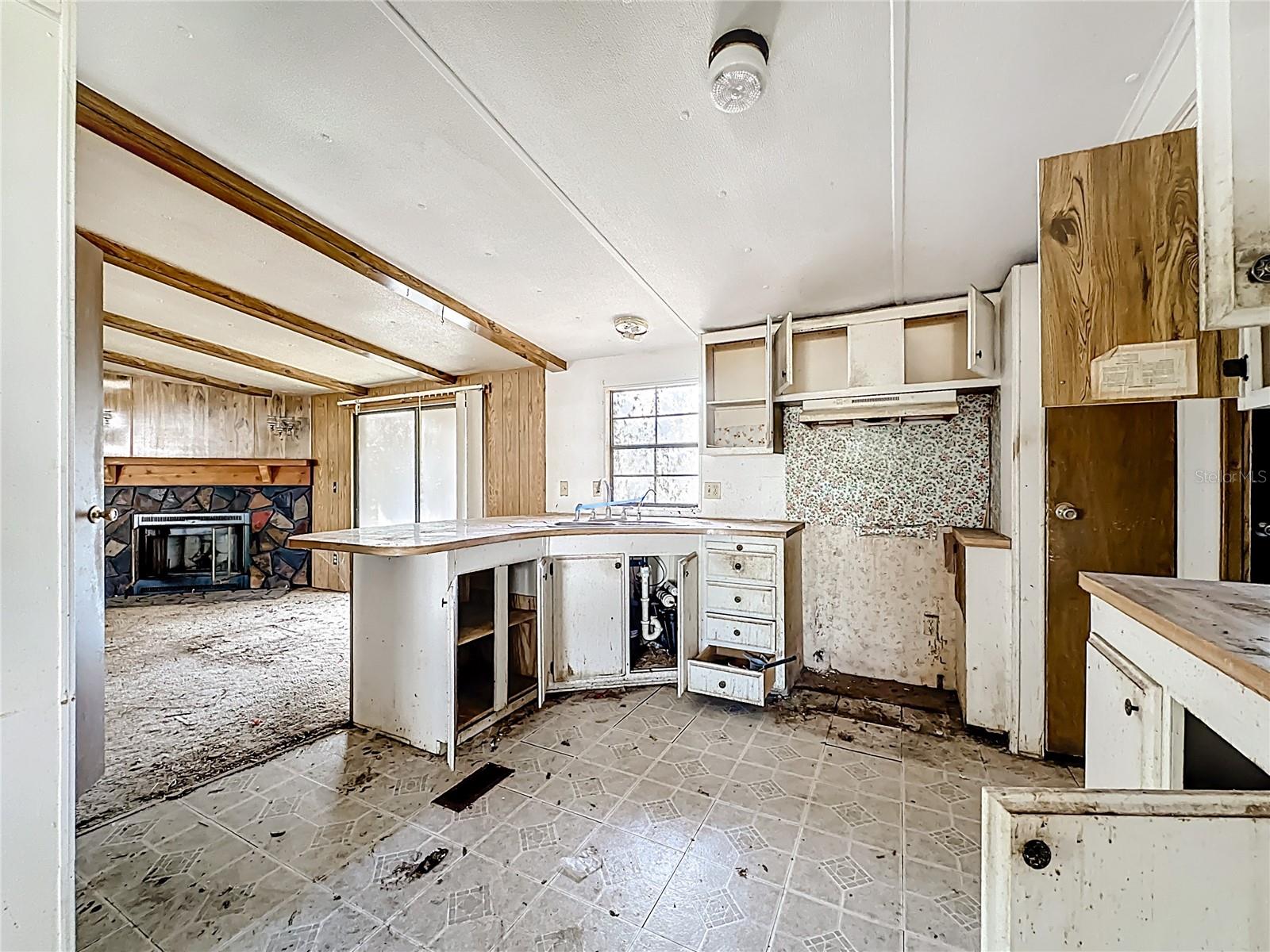 Image 12 of 31 For 111 Mulberry Street