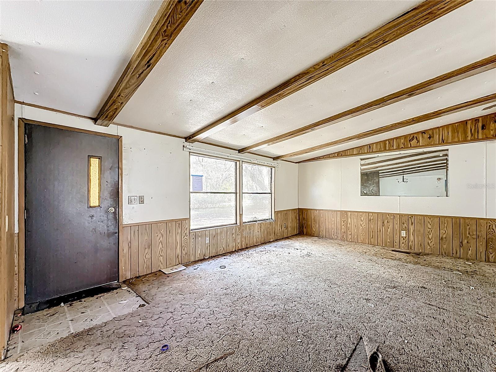 Image 7 of 31 For 111 Mulberry Street