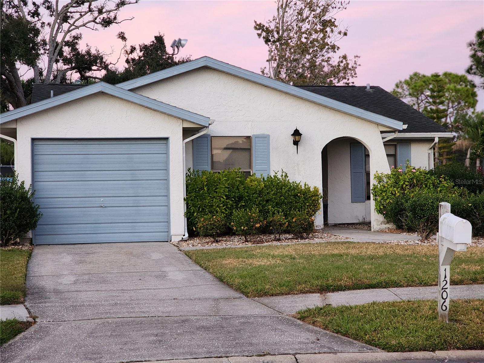 Image 6 of 10 For 1206 Sawgrass Court