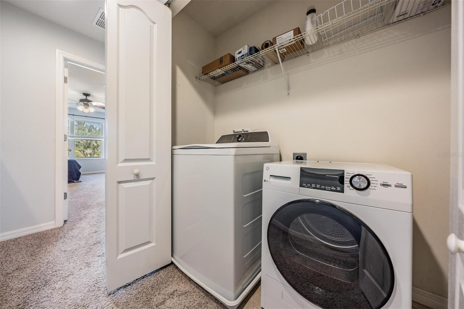 Listing photo id 21 for 2106 Lennox Dale Lane