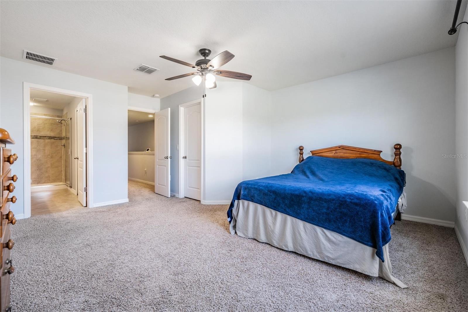 Listing photo id 23 for 2106 Lennox Dale Lane