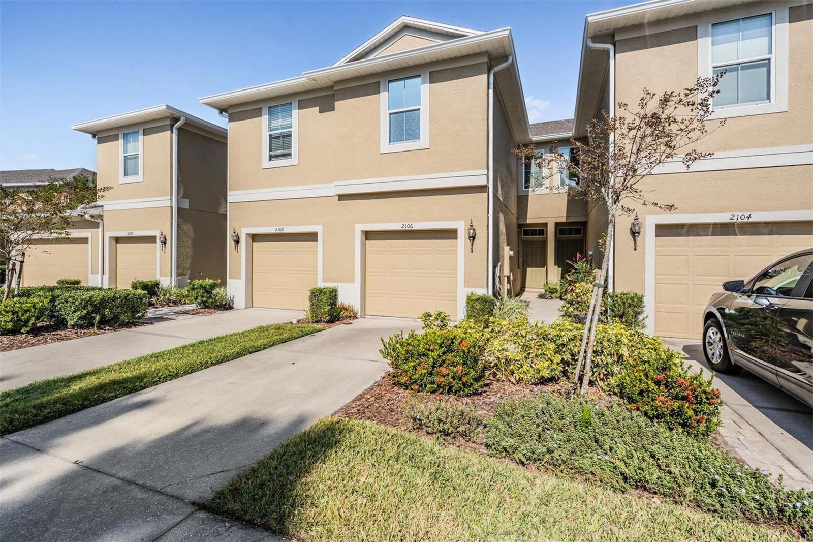 Listing photo id 29 for 2106 Lennox Dale Lane