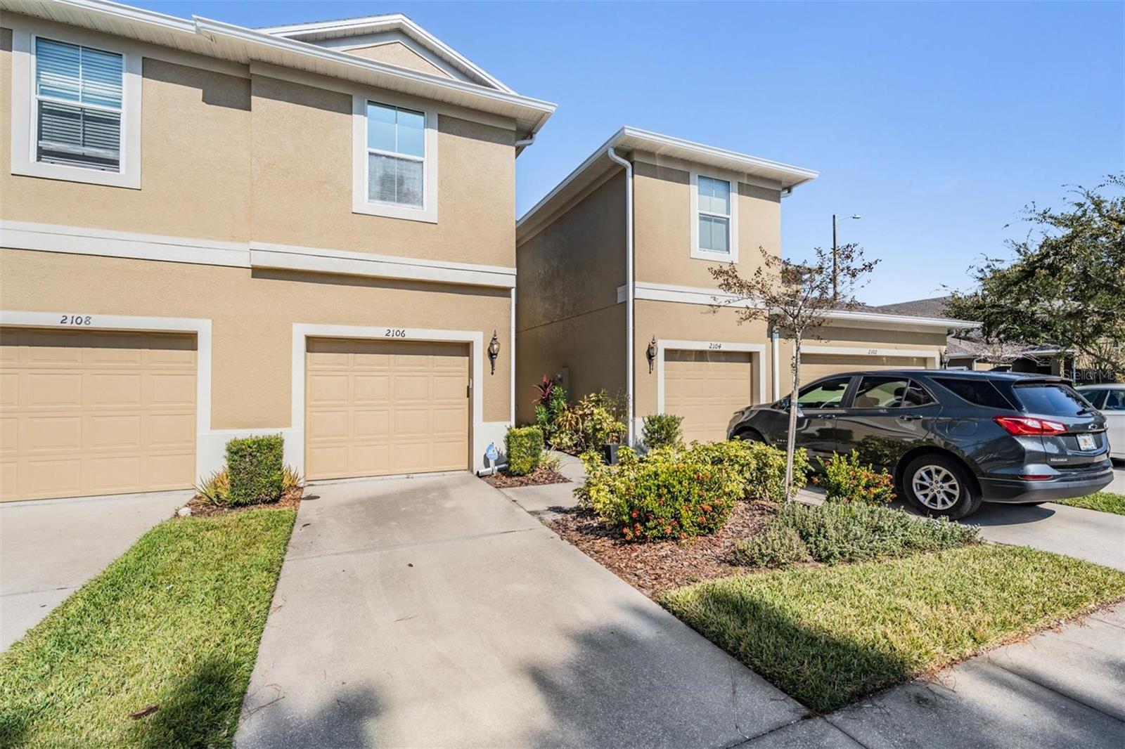 Listing photo id 30 for 2106 Lennox Dale Lane