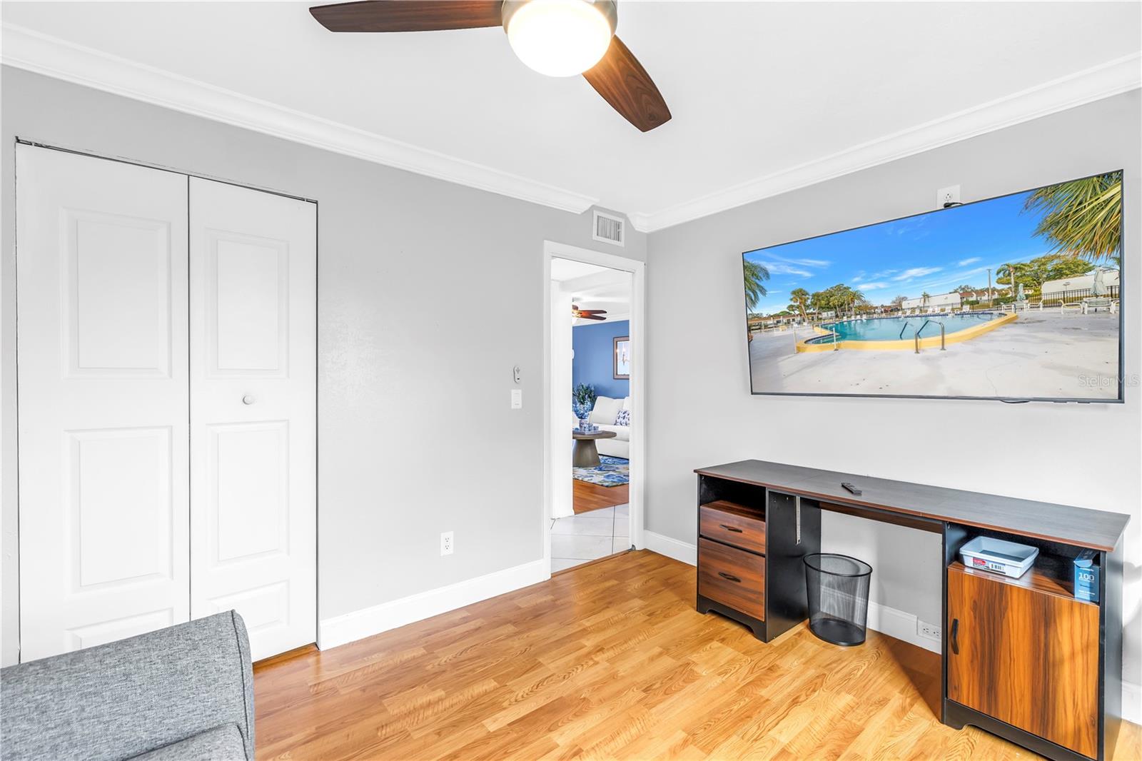 Image 23 of 52 For 9224 Mission Oaks Boulevard