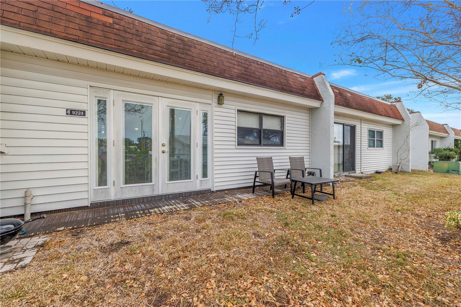 Image 26 of 52 For 9224 Mission Oaks Boulevard