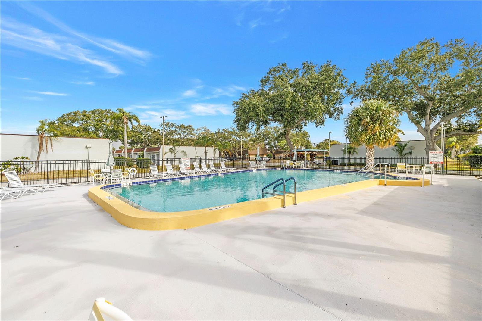 Image 33 of 52 For 9224 Mission Oaks Boulevard