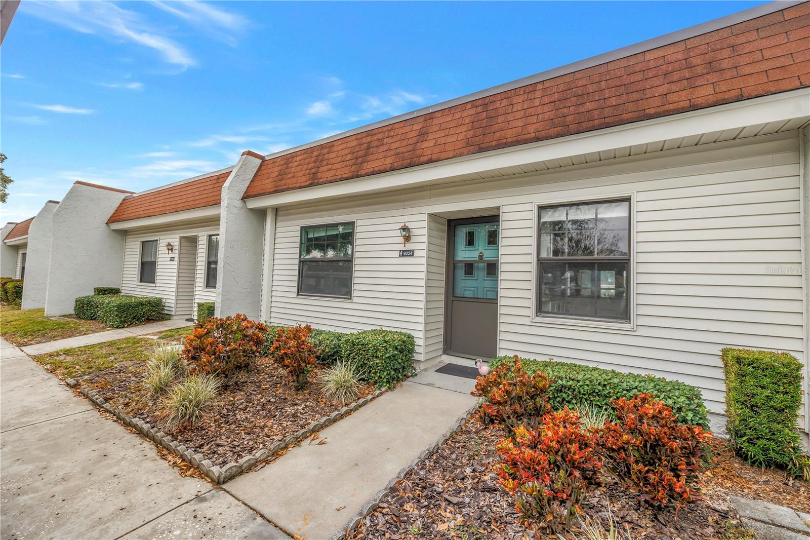 Image 4 of 52 For 9224 Mission Oaks Boulevard