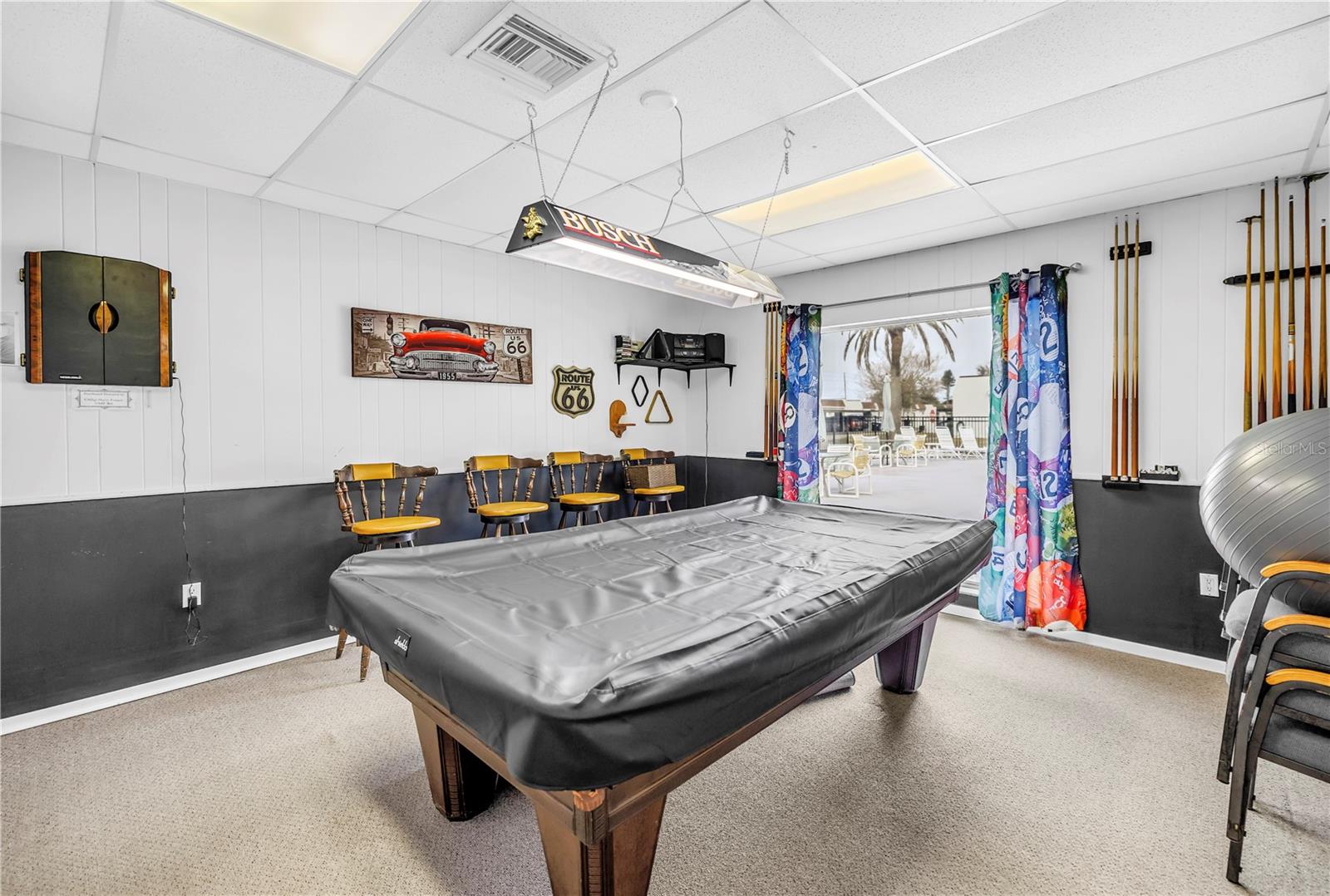 Image 42 of 52 For 9224 Mission Oaks Boulevard