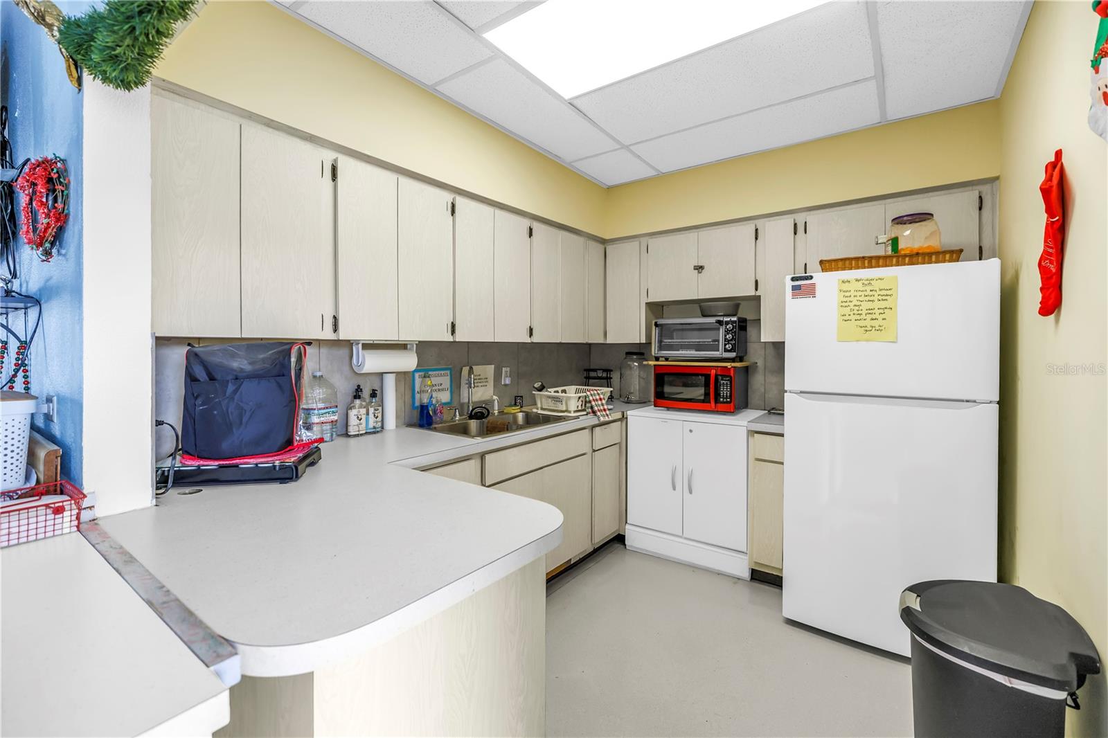 Image 43 of 52 For 9224 Mission Oaks Boulevard