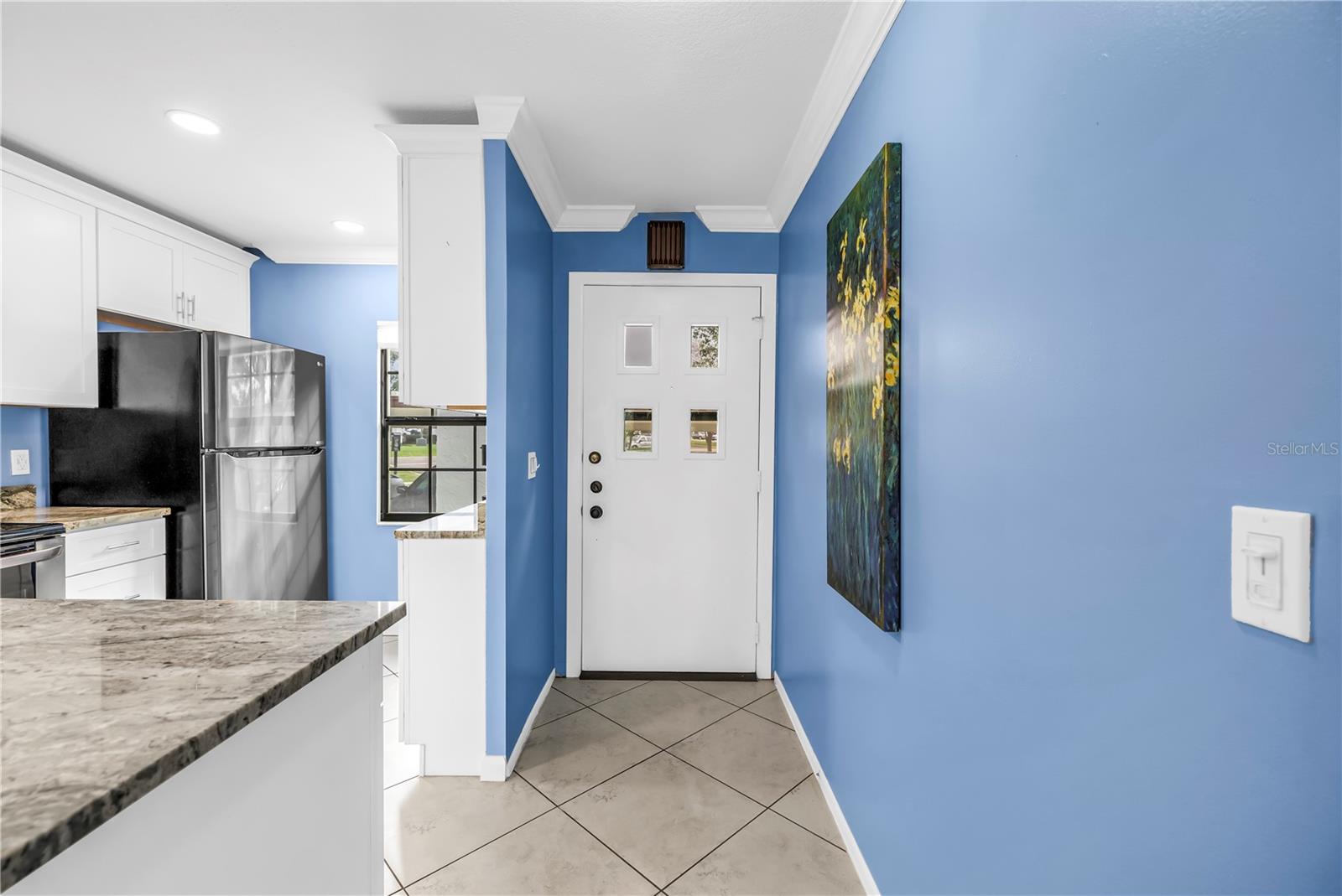 Image 6 of 52 For 9224 Mission Oaks Boulevard