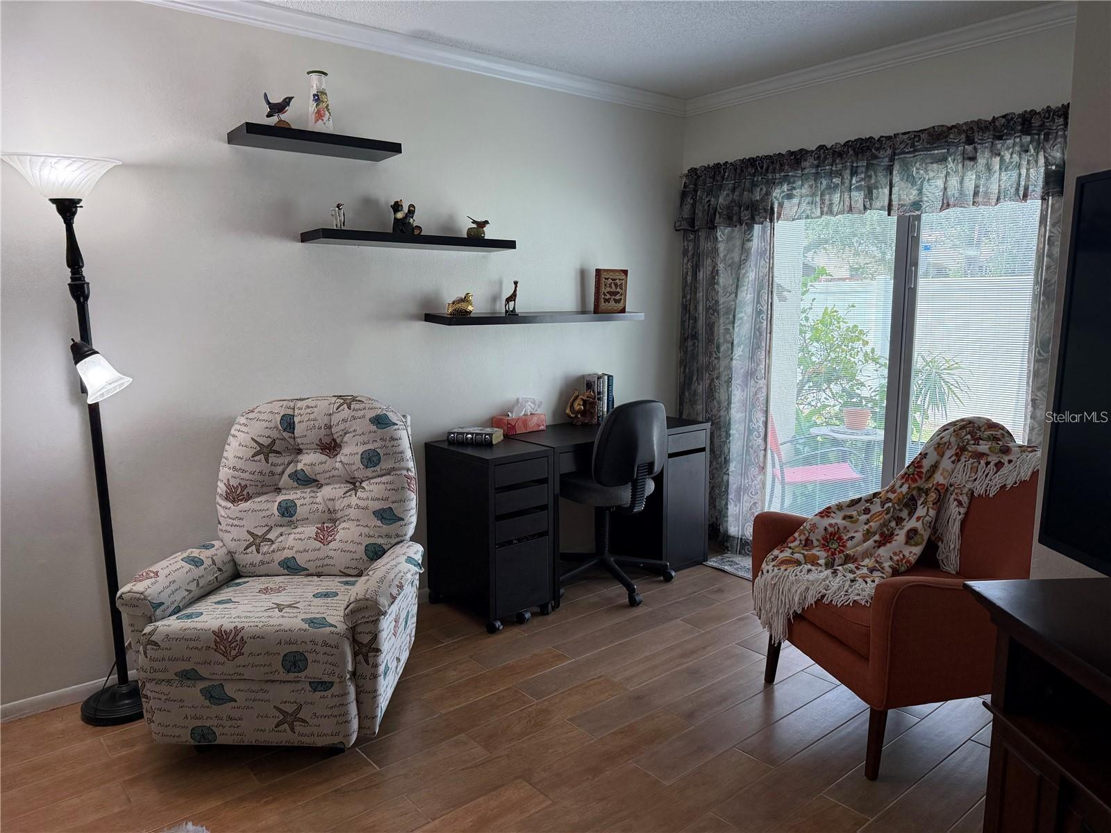 Image 19 of 40 For 1100 Bay Drive 95