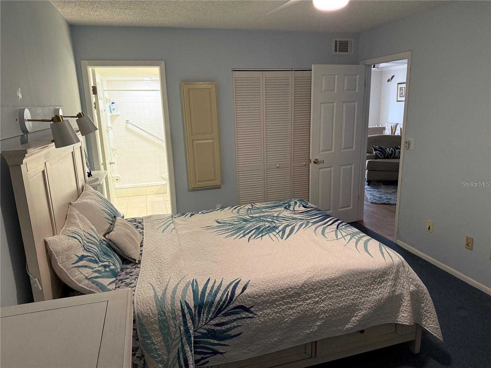 Image 23 of 40 For 1100 Bay Drive 95