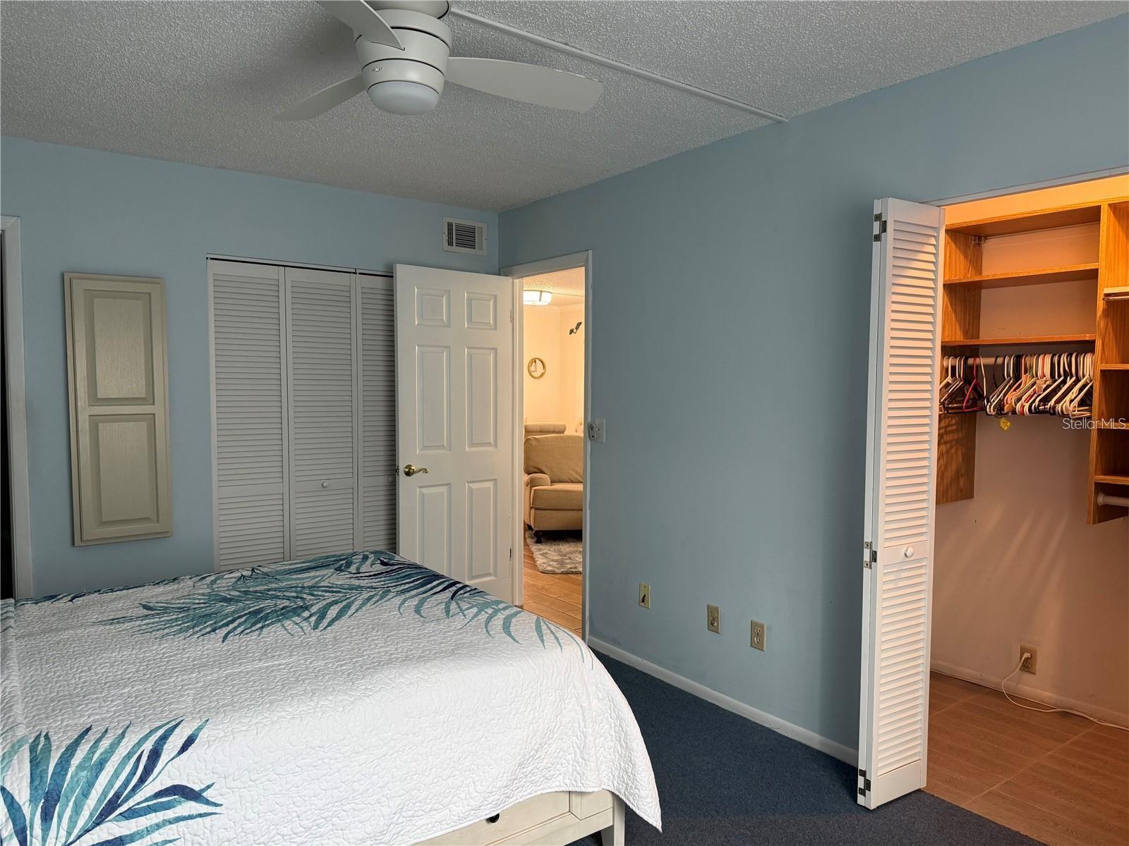 Image 25 of 40 For 1100 Bay Drive 95