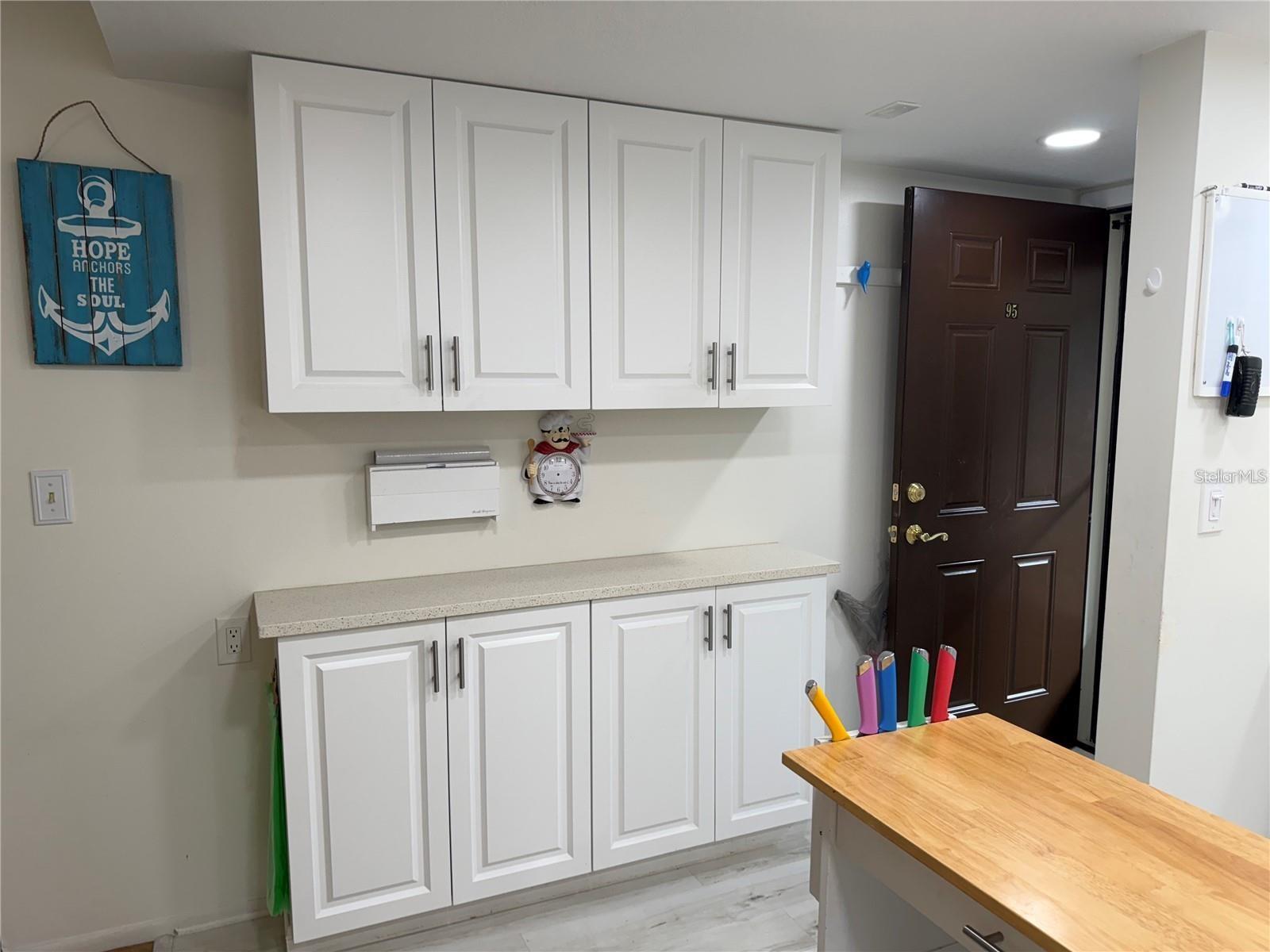 Image 4 of 40 For 1100 Bay Drive 95