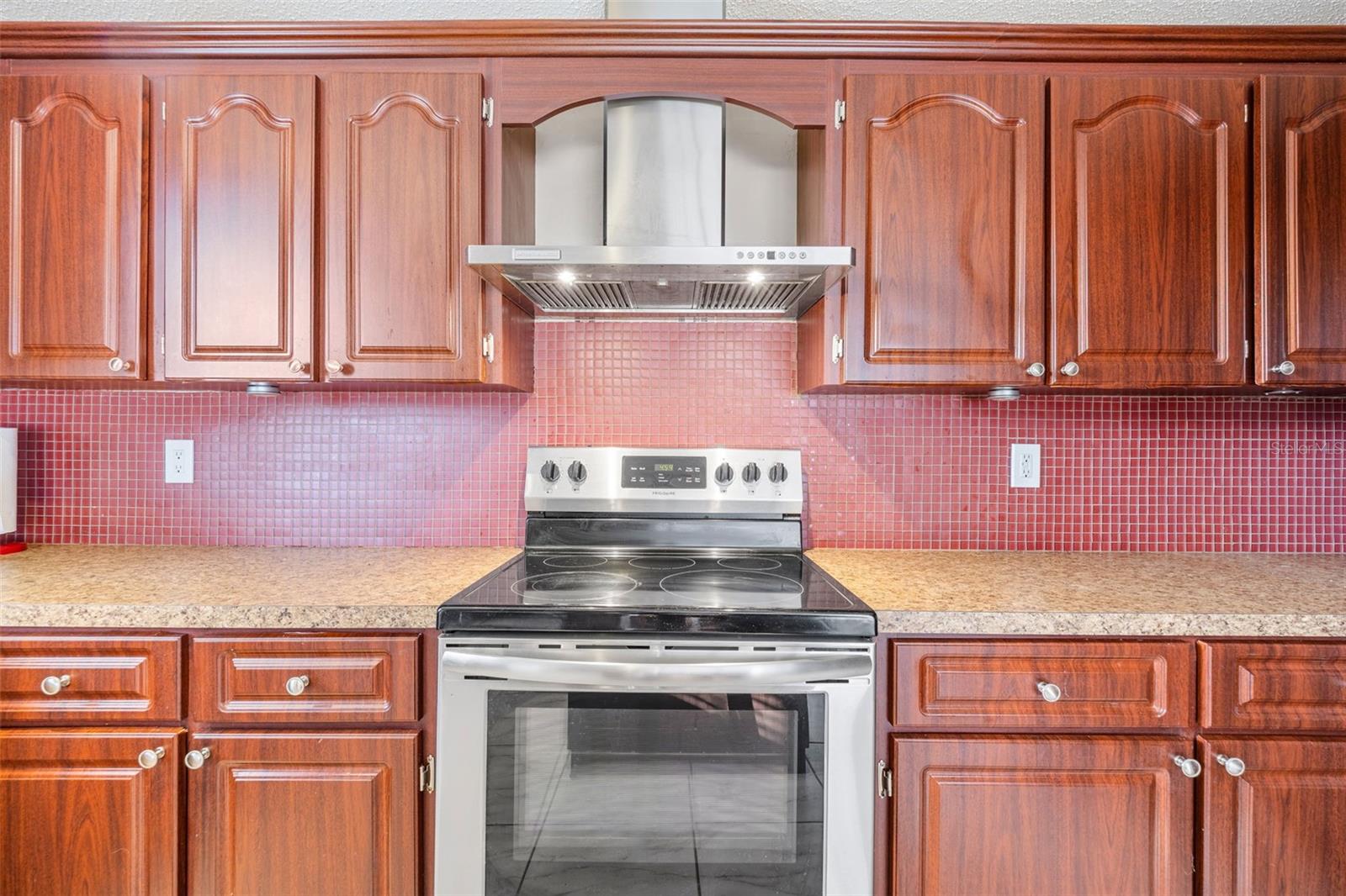 Image 15 of 29 For 10815 Venice Circle