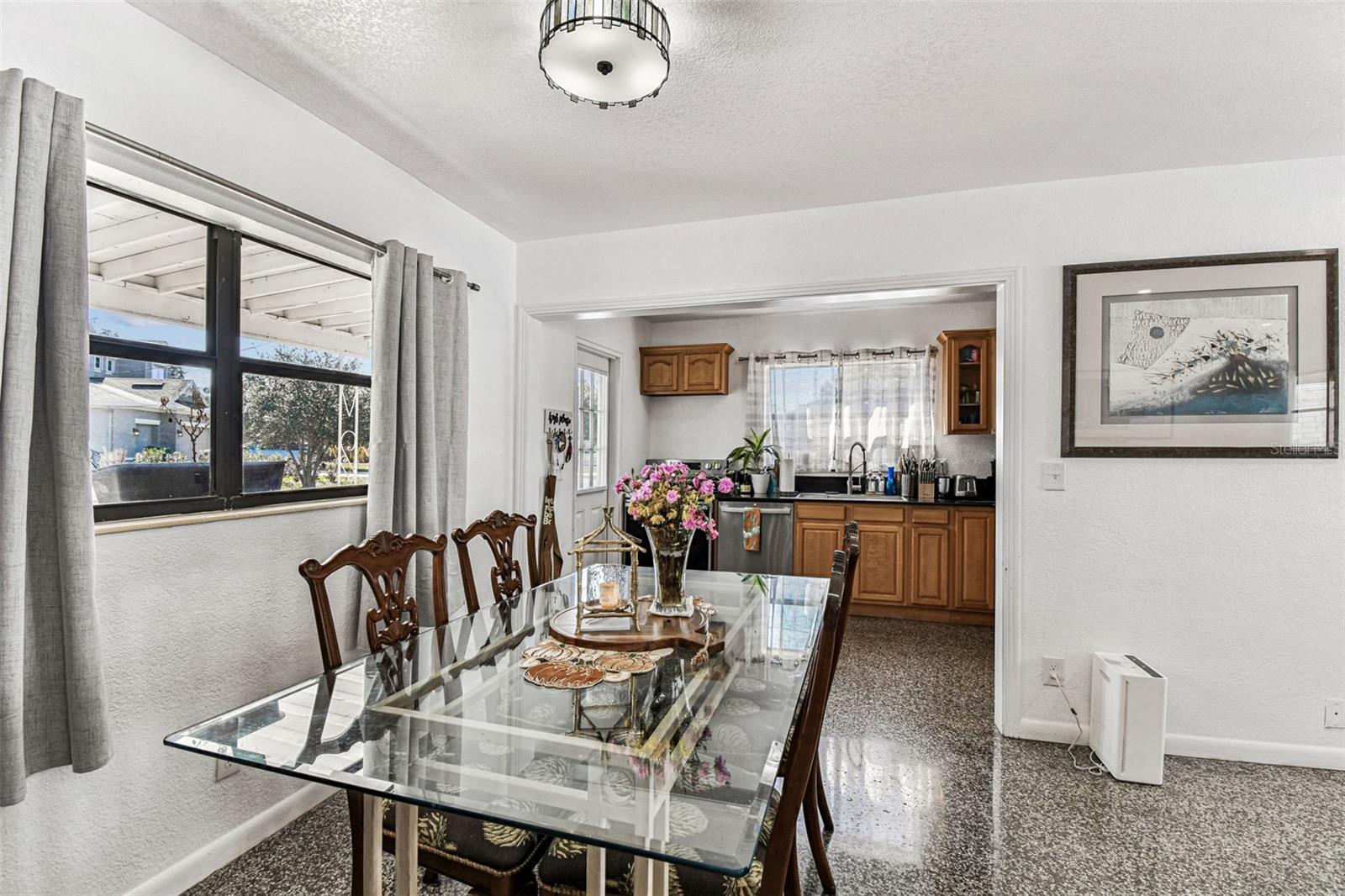 Image 17 of 25 For 2909 Elrod Avenue