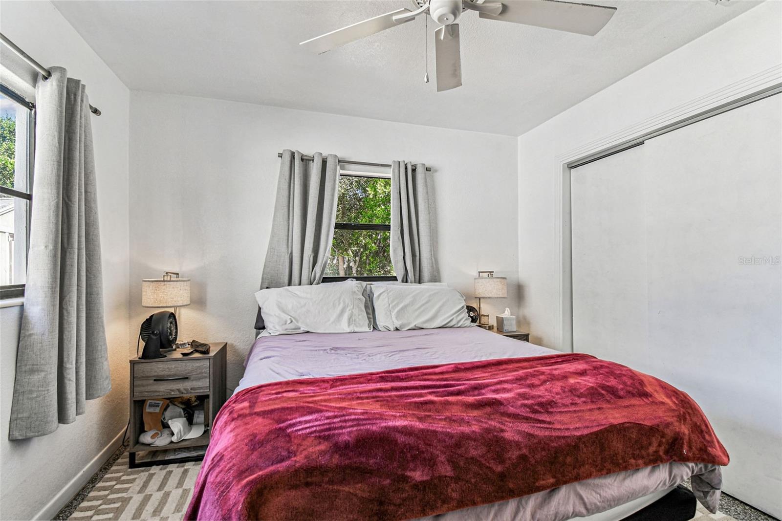 Image 21 of 25 For 2909 Elrod Avenue