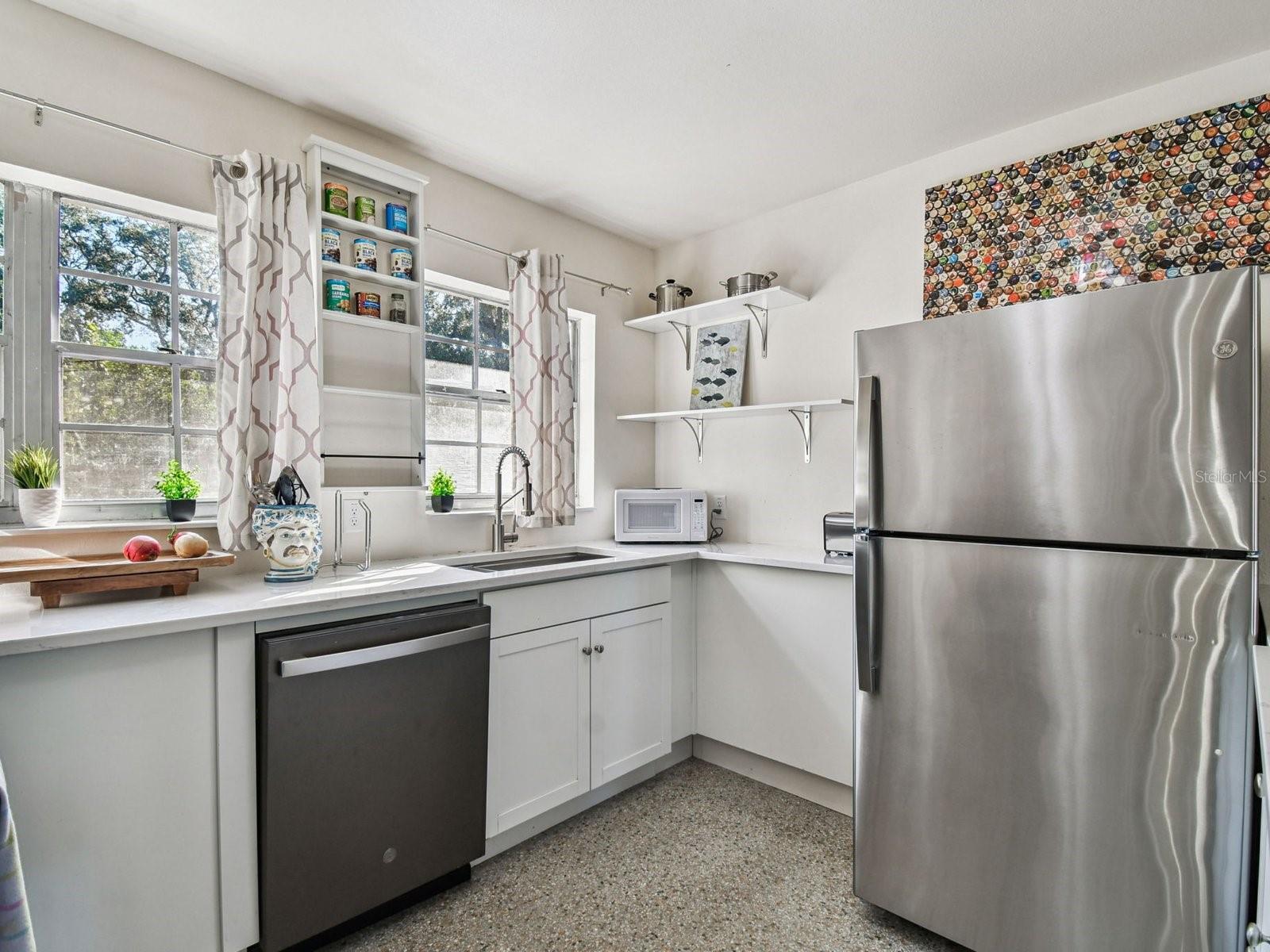 Image 14 of 25 For 2901 Elrod Avenue