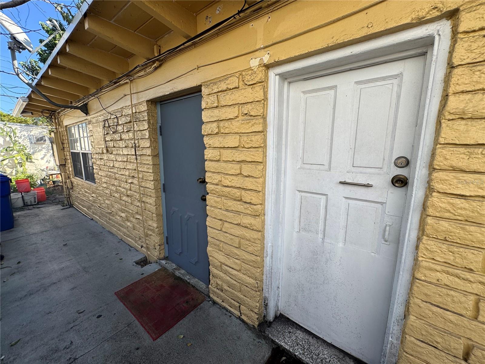 Listing photo id 13 for 1025 31st Avenue