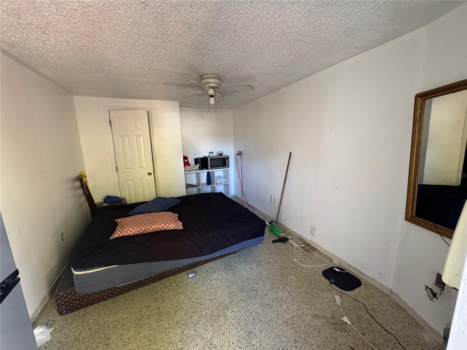 Listing photo id 20 for 1025 31st Avenue