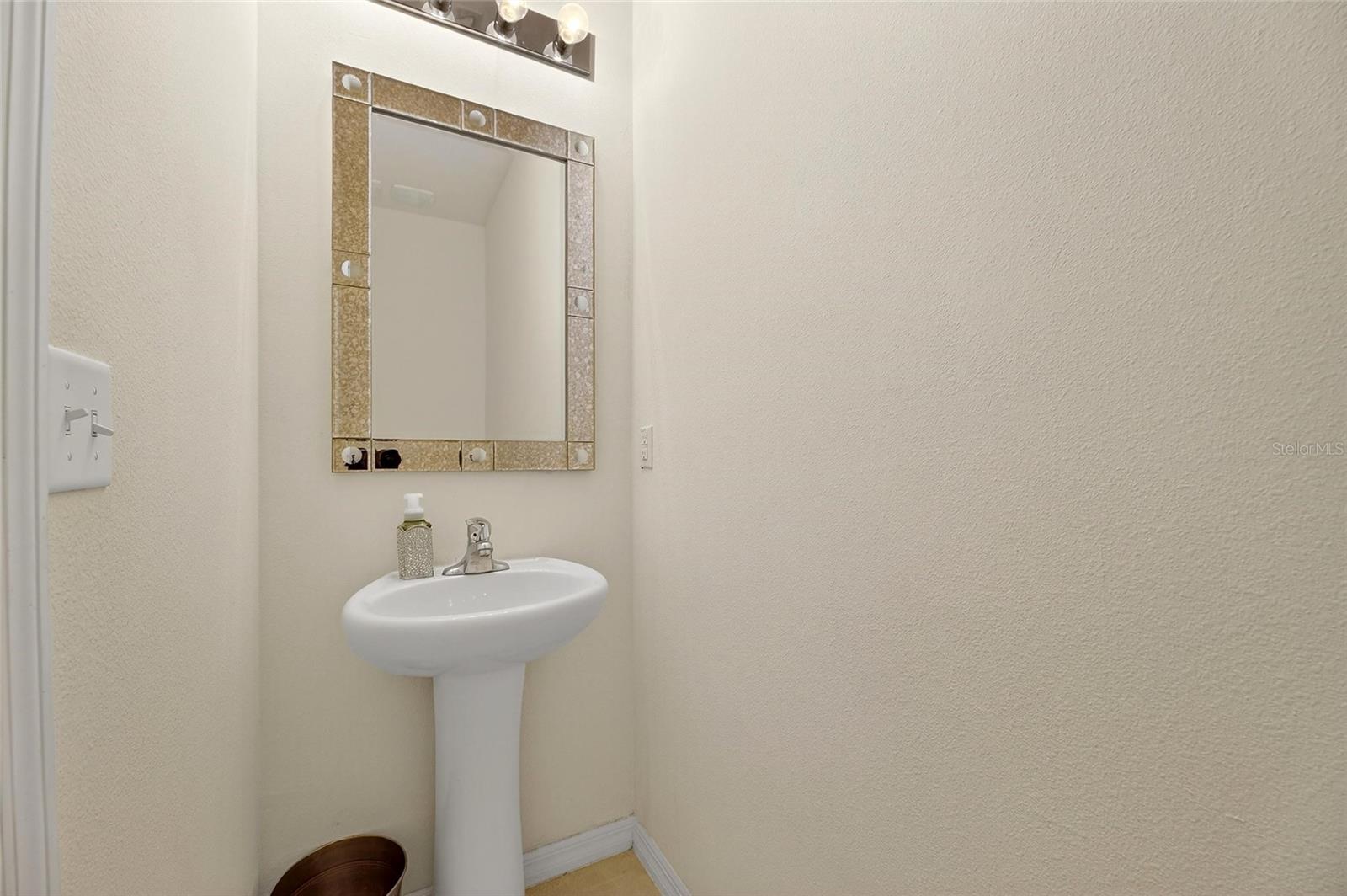 Image 24 of 85 For 8850 Indigo Trail Loop