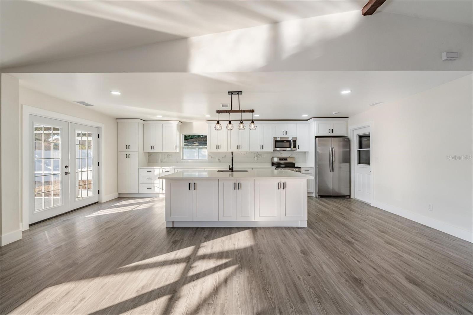 Image 11 of 35 For 3366 Fox Hill Drive