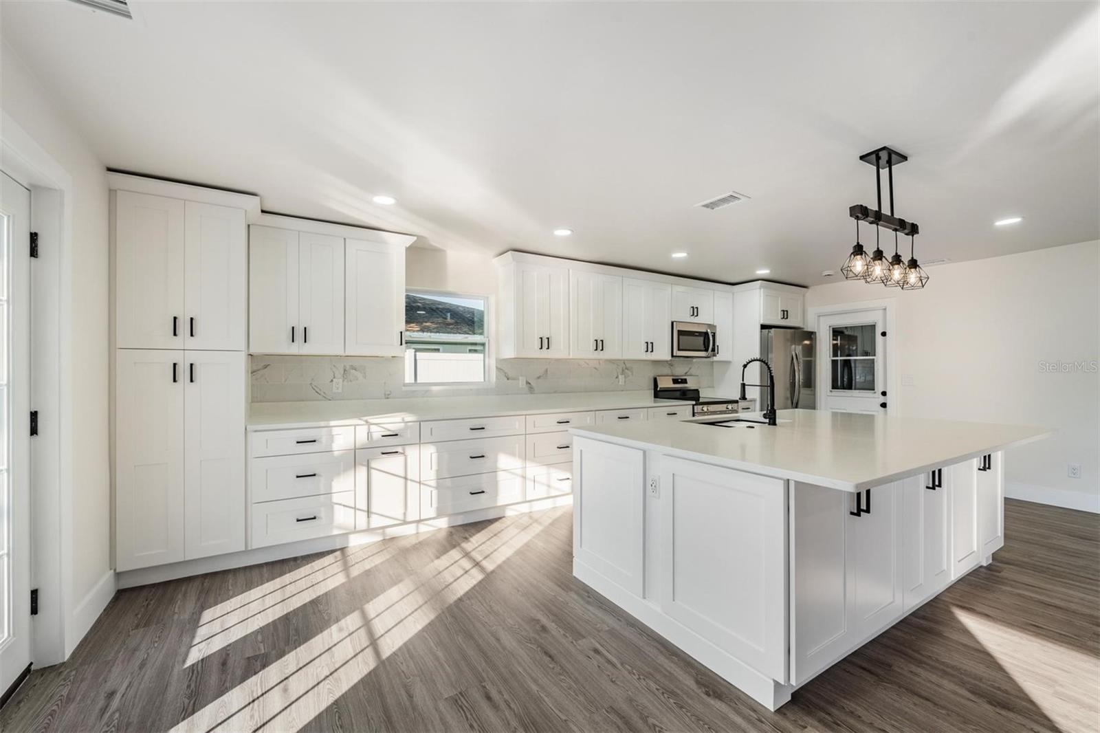 Image 13 of 35 For 3366 Fox Hill Drive