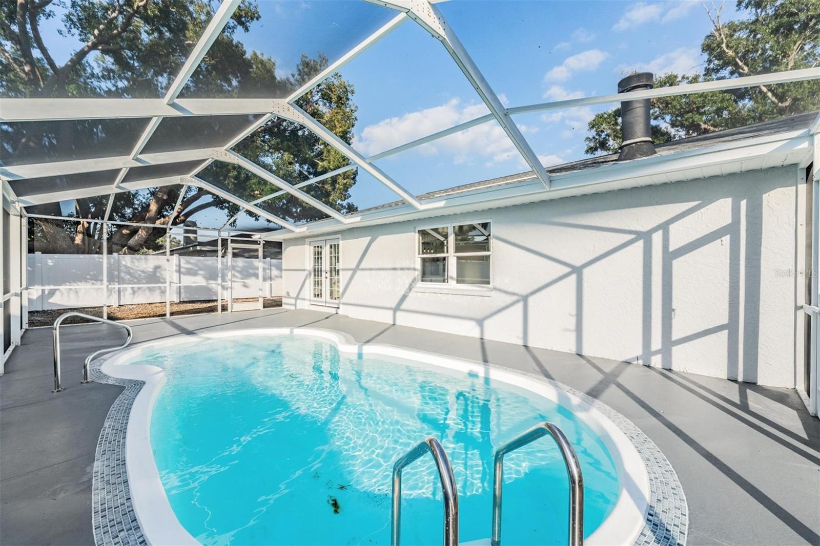 Image 28 of 35 For 3366 Fox Hill Drive