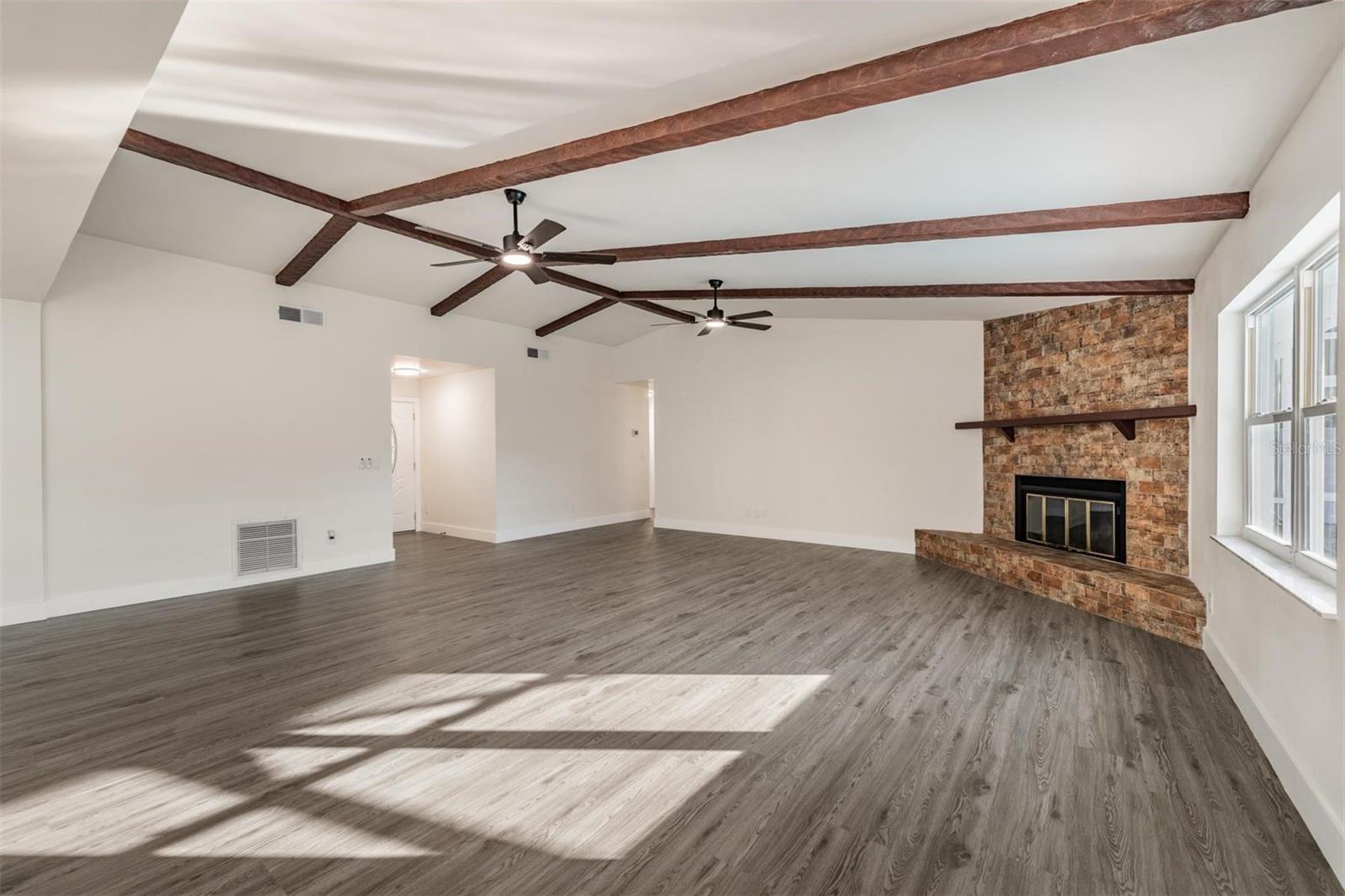 Image 9 of 35 For 3366 Fox Hill Drive