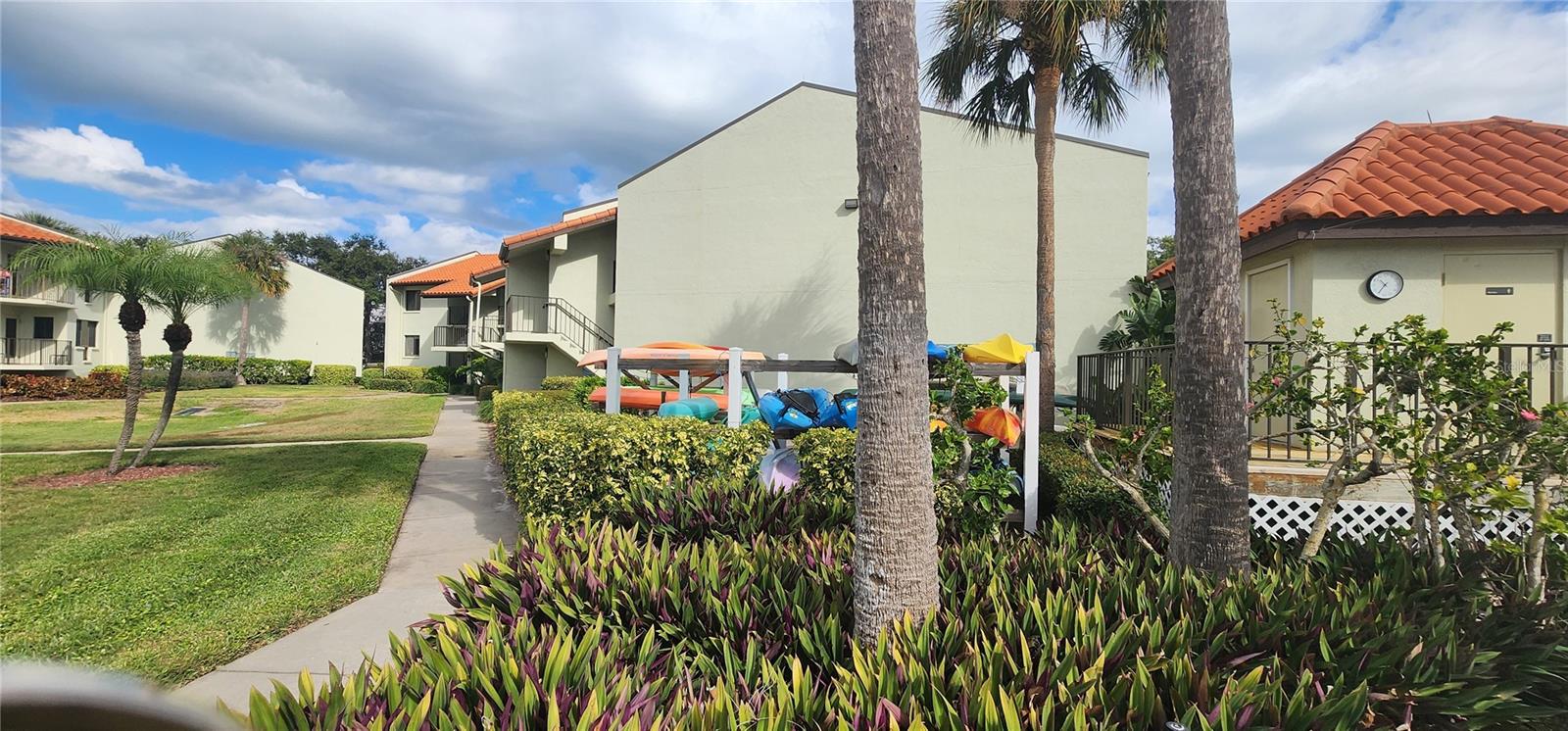 Image 31 of 46 For 1515 Pinellas Bayway S 30