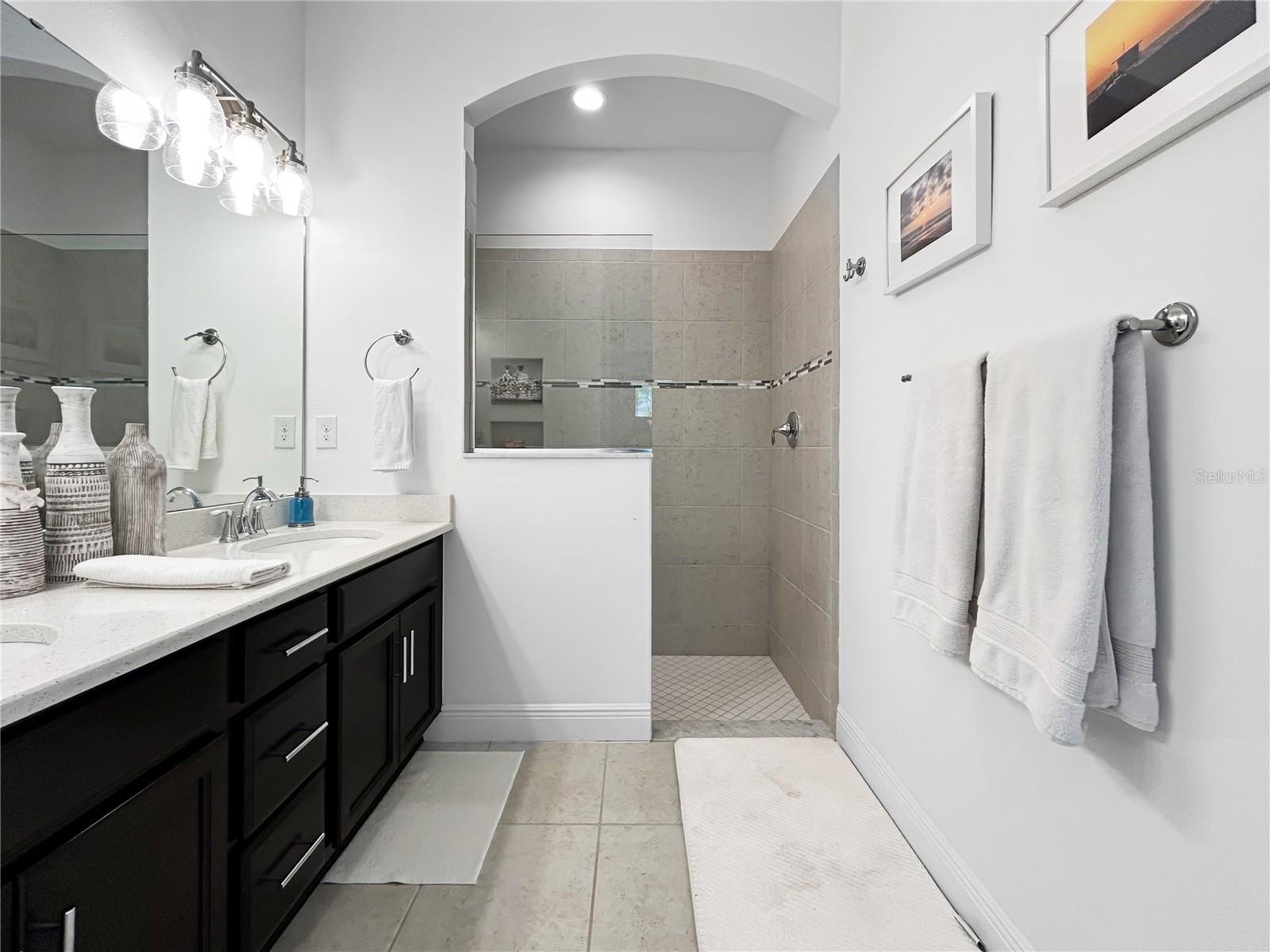 Image 20 of 32 For 1619 Anastacia Lane