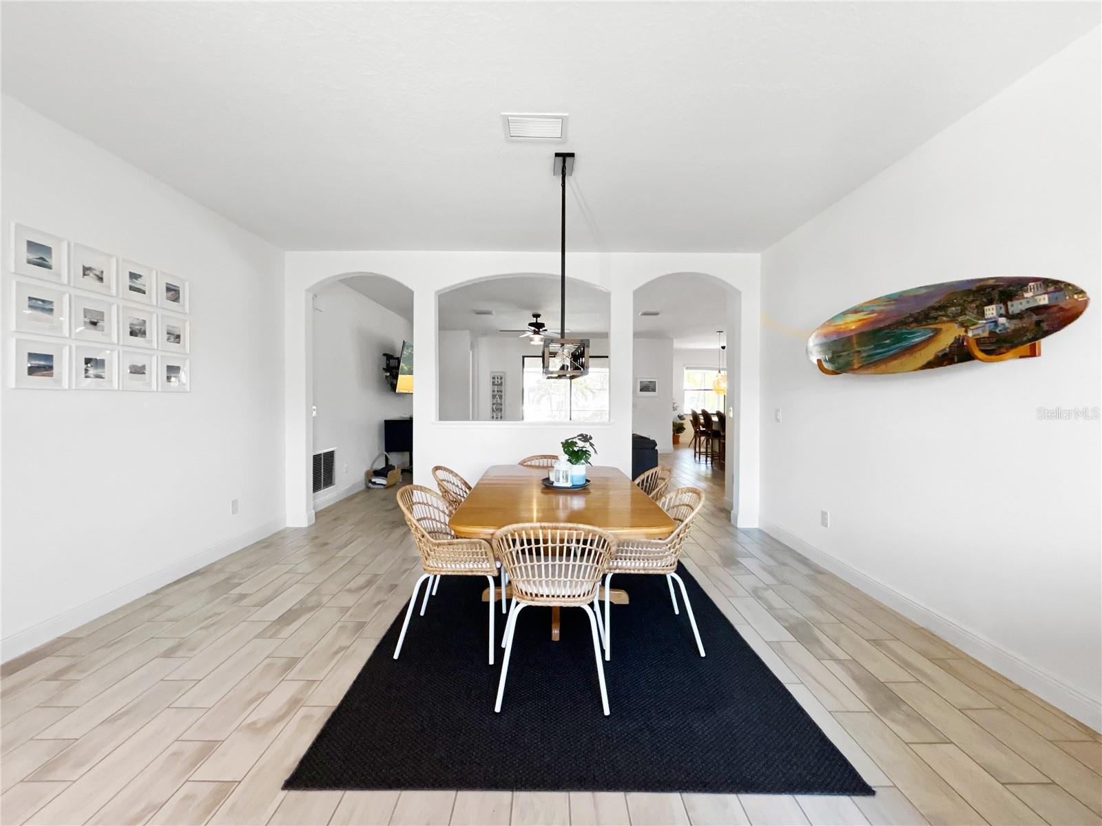 Image 7 of 32 For 1619 Anastacia Lane