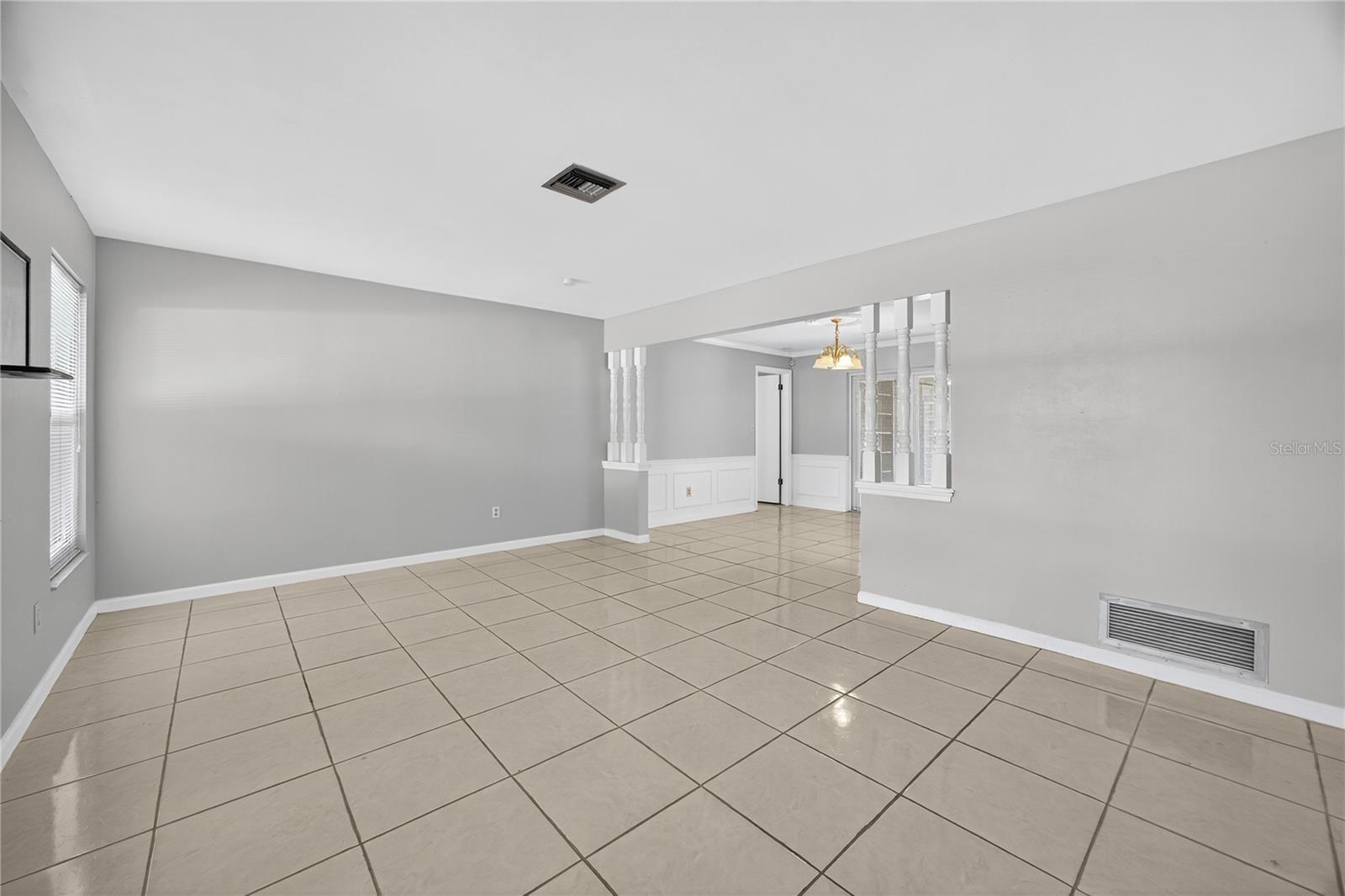 Image 13 of 47 For 2502 Vine Street